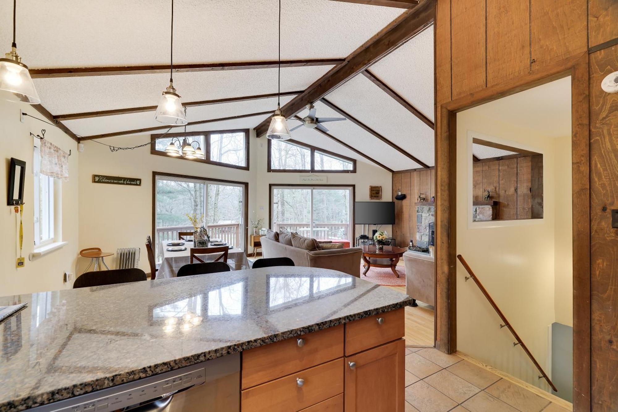 Woodland Escape-0.6mile To Pet Friendly Holiday home